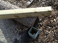 Truc pour solidifier les poteaux d'une clôture - Construction clôture