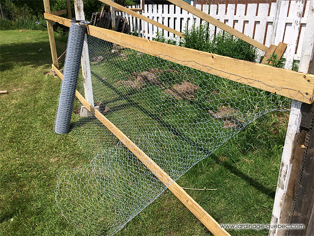 Grillage et clôture pour poulailler