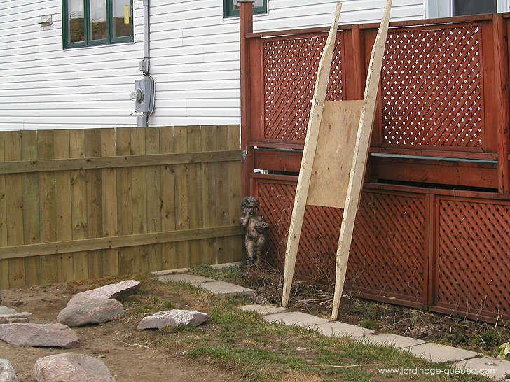 Transporter des pierres - Photos Jardin Le Jardin des Patriotes - Pascal Tremblay La Baie Québec