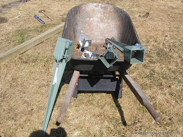 Pieux base de serre - Photos Jardin Le Jardin des Patriotes - Pascal Tremblay La Baie Québec
