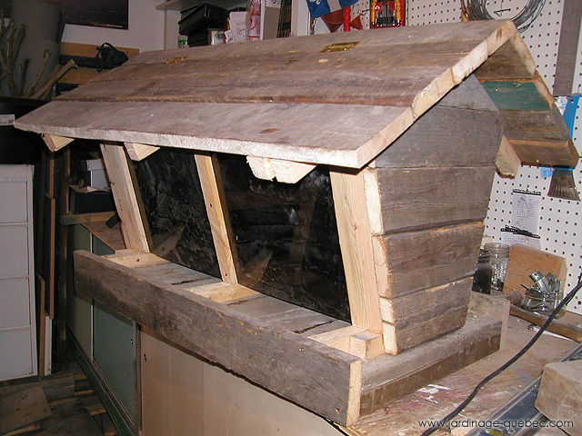 Fabriquer un nichoir en bois pour les oiseaux