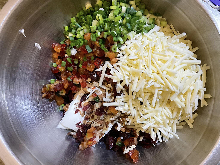 Boule de fromage aux canneberges et aux pacanes