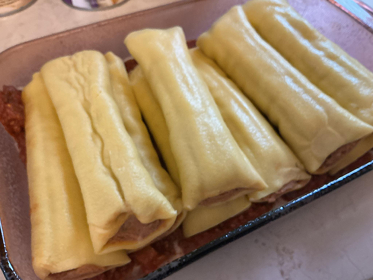 Cannellonis au porc et au bœuf avec sauce aux tomates maison