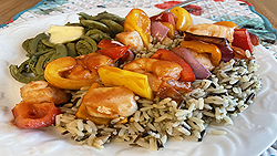 Viandes et Substituts - Recette de Brochettes de crevettes et de pétoncles à l'érable et à l'orange